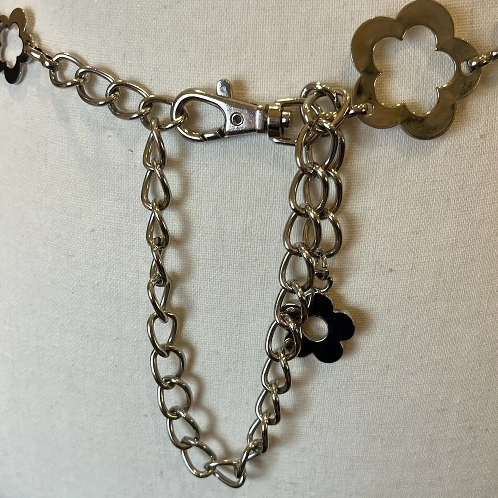 Silver Tone Boho Open Flower Concho Metal Chain Link Belt OS One Size